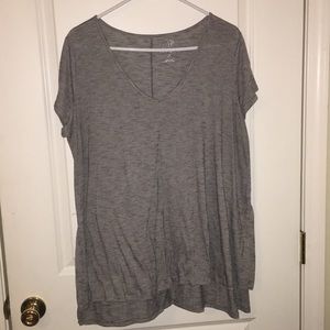 Heather grey vneck T-shirt with side slits